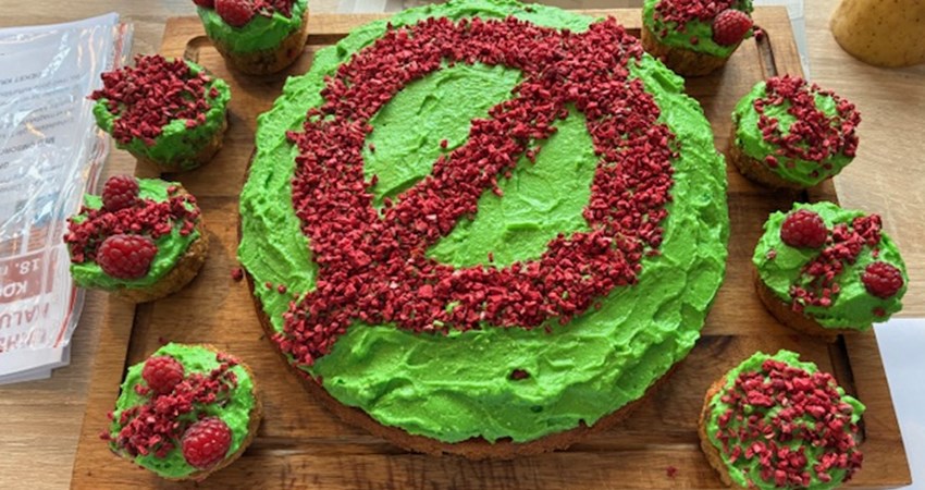 Vælgermøde - vinderkagen.jpg